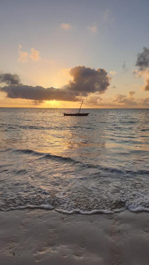 Diwani Cottage Malindi Ngoại thất bức ảnh